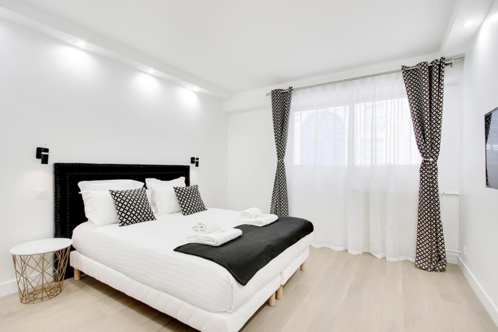 Appartamento Trocadero/ Eiffel Tower - 3 Bedrooms- New! *